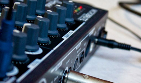 MicroBrute Video Image
