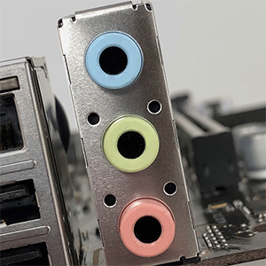 HD AUDIO CONNECTORS