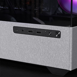 Front connectivity ports to highlight accessible I/O
