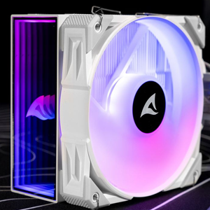 Close up of the RGB PWM fan
