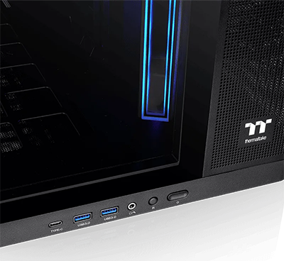 Close up image of I/O ports
