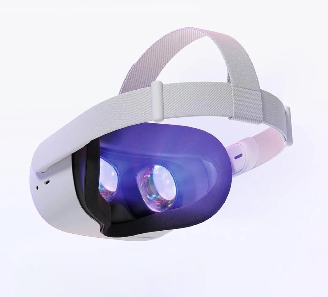 VR headset display showing dual lenses for stereoscopic vision