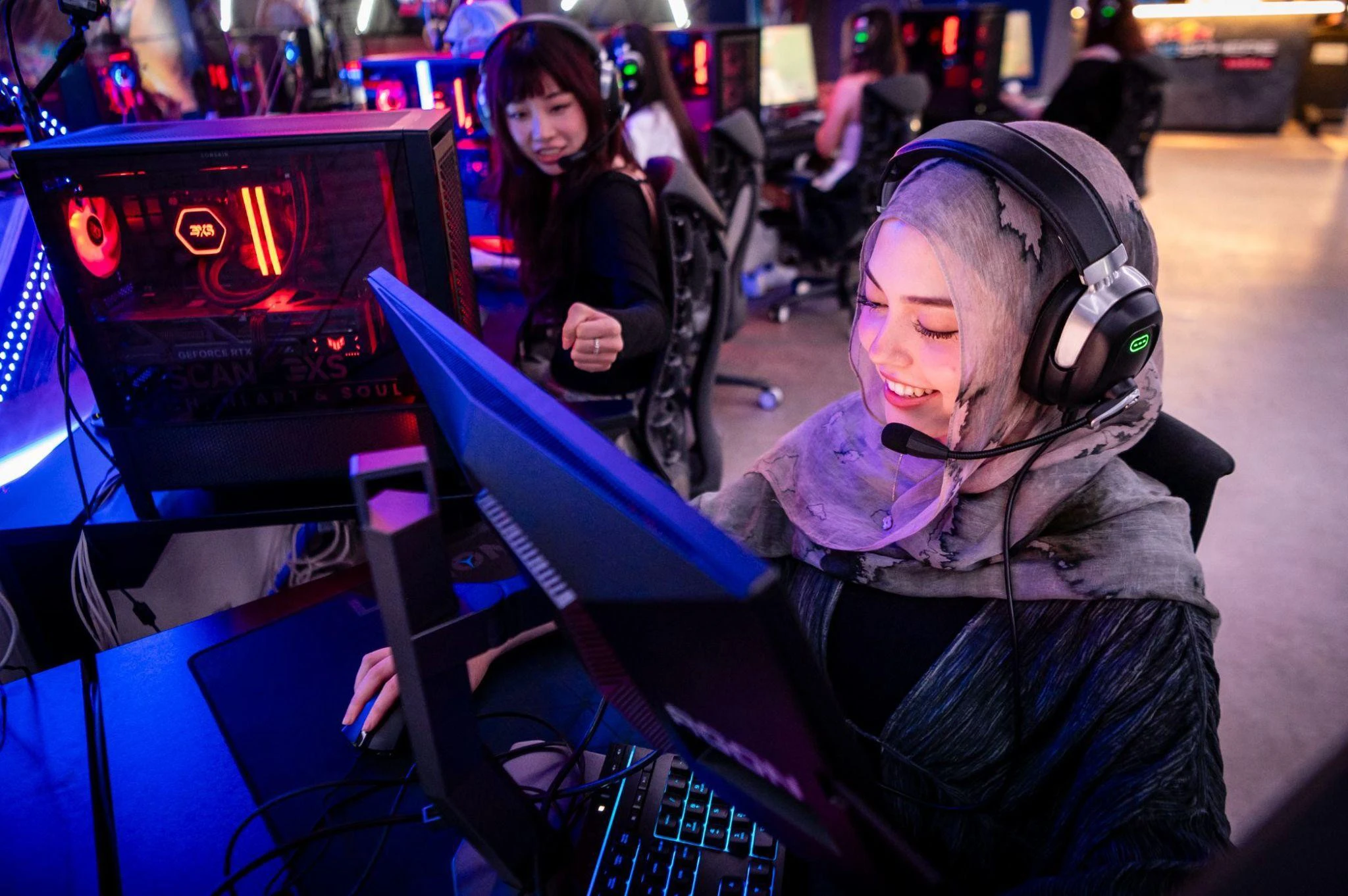 Redbull Scan Gaming Sphere Players