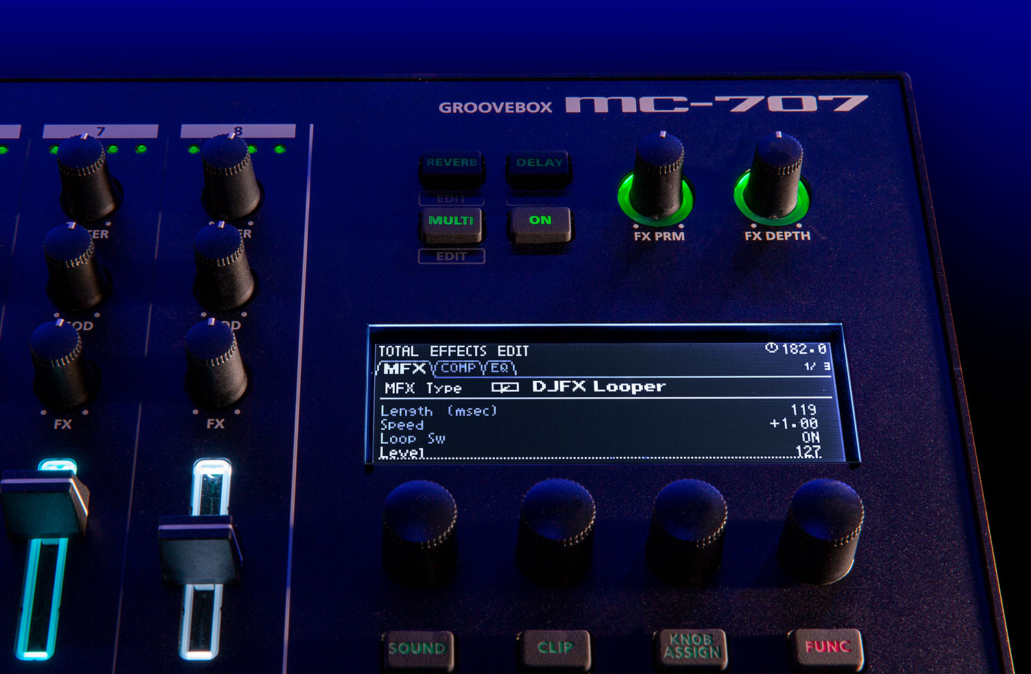 Groovebox MC-707