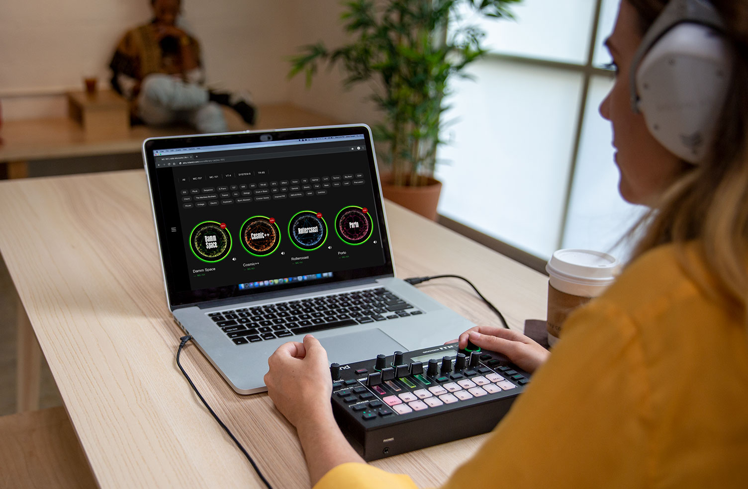 Groovebox MC-101