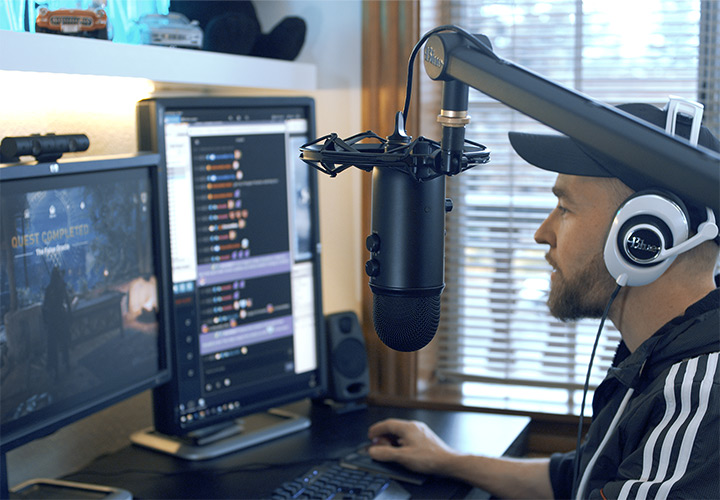Blue Yeticaster Professional Broadcast Bundle