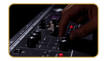 Roland VR-730