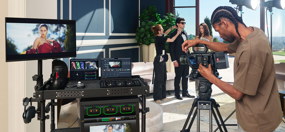 blackmagic media dock ultra on a dit cart being used on a movie set