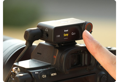 DJI MIc 2 Receiver mounted on Sony Mirrorless Camera