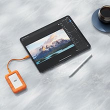 Mini SSD4 connected to apple iPad on marble table