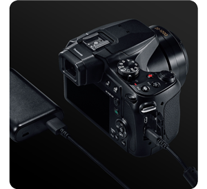 image of LUMIX FZ82D bridge camera connected to battery bank using USB Type C Connection