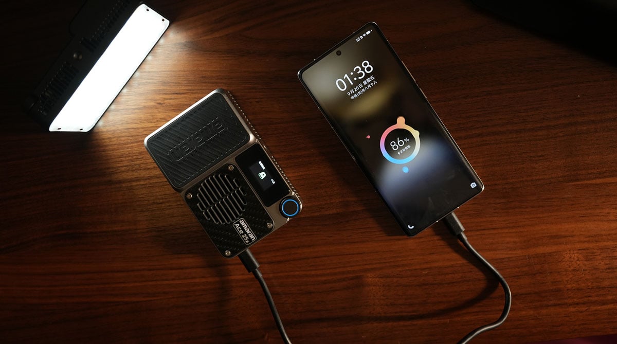 the amaran led light connected to a phone via usb-c being used as a power bank