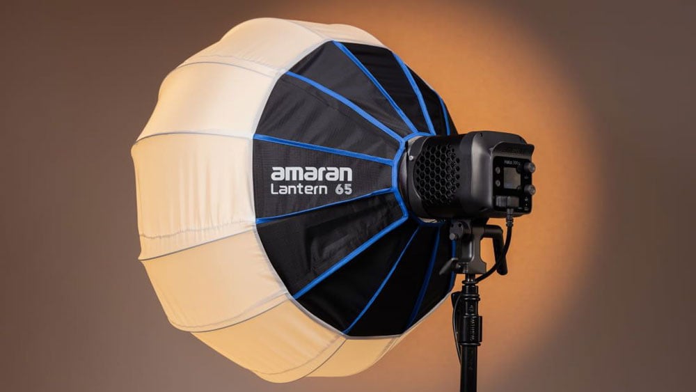amaran mono light on a stand with soft box attached