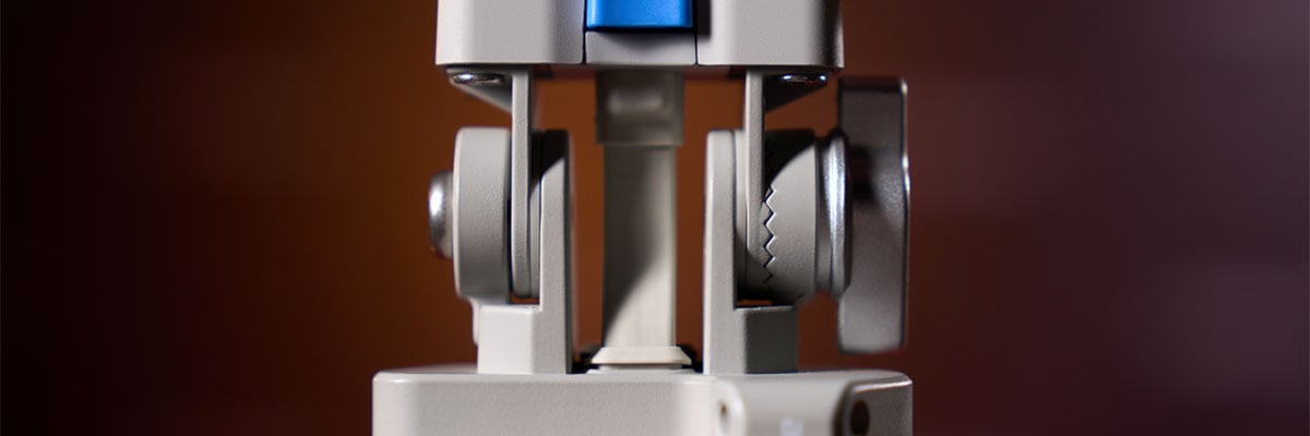 close up of the amaran ace e-lock