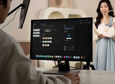 someone controlling the panel light using the amaran app