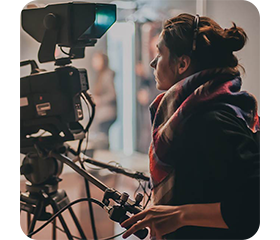 video editor using the asus proart pa148ctv portable monitor