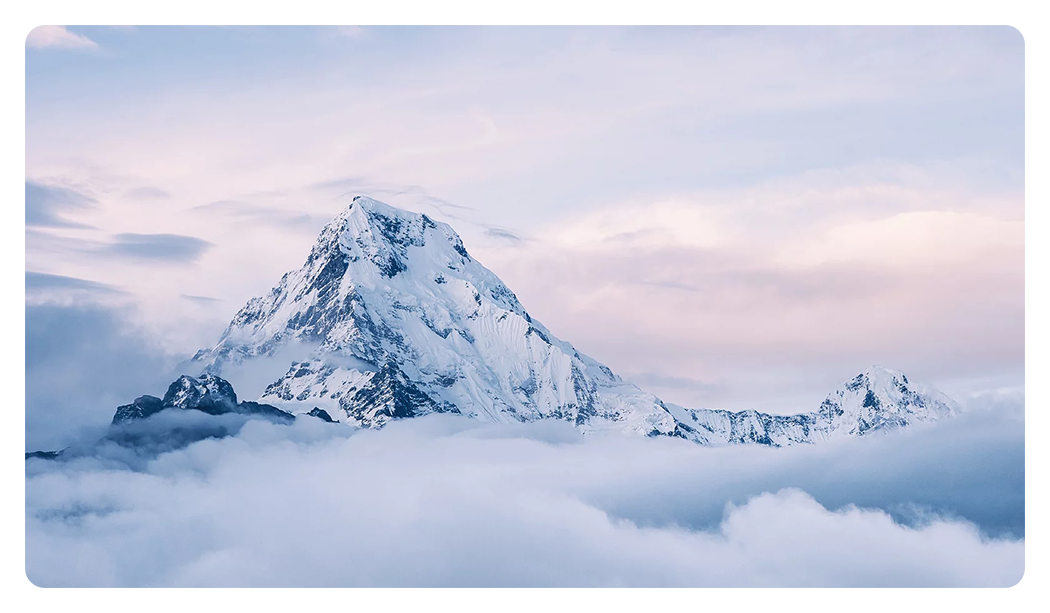 sample image of a montain on the benq monitor