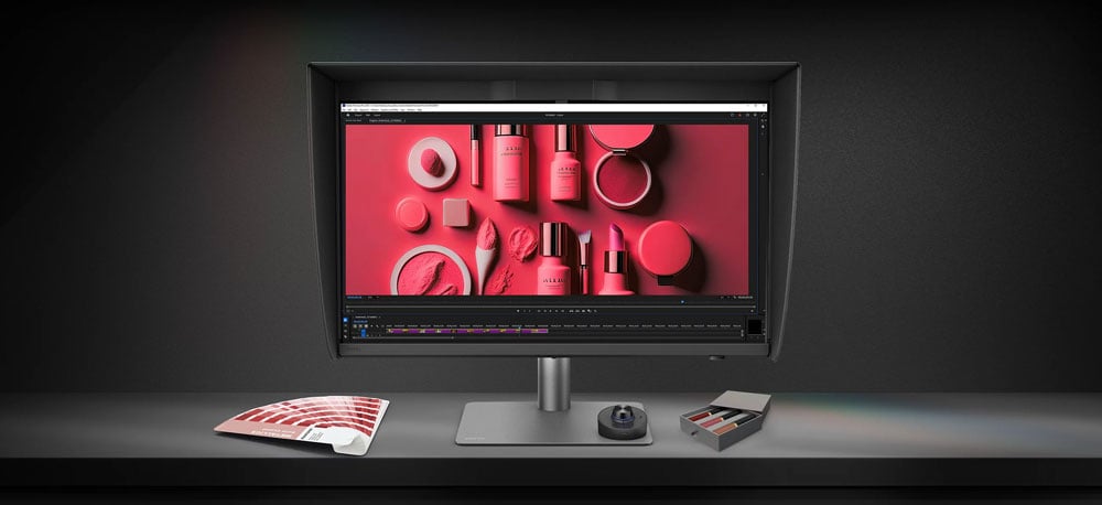 benq monitor 27 4k on a desk