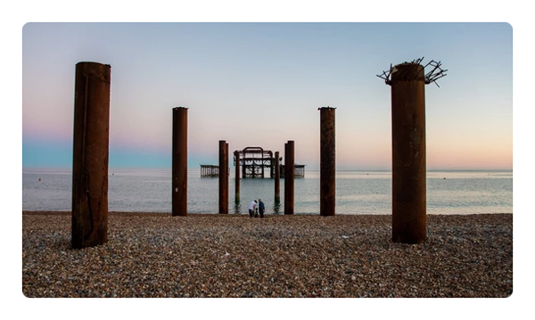 photo of brighton pier taken with the canon lens