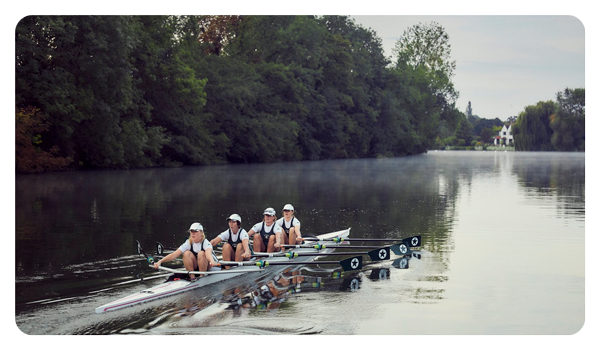 image of people rowing down a river taken with the canon 70 200 lens
