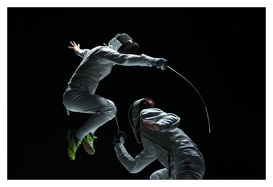 sample image of two people fencing taken with the canon 70 200 lens