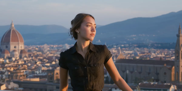 example portrait of a woman using the 3x zoom