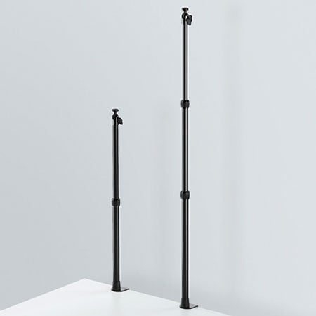 elagto Master Mount attached to desk