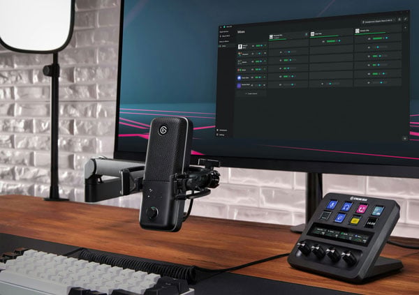 elgato wave:3 mounted onto a mic arm