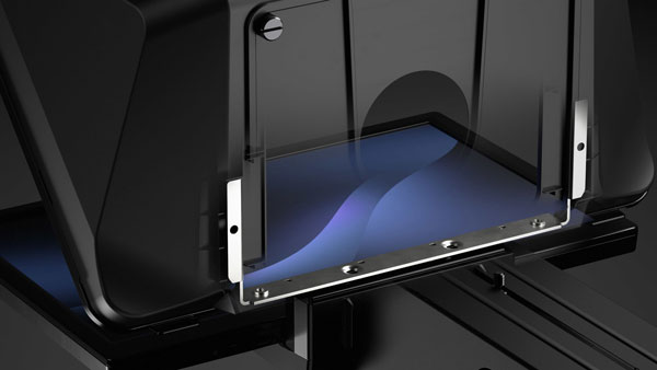 close up of the elgato teleprompter body