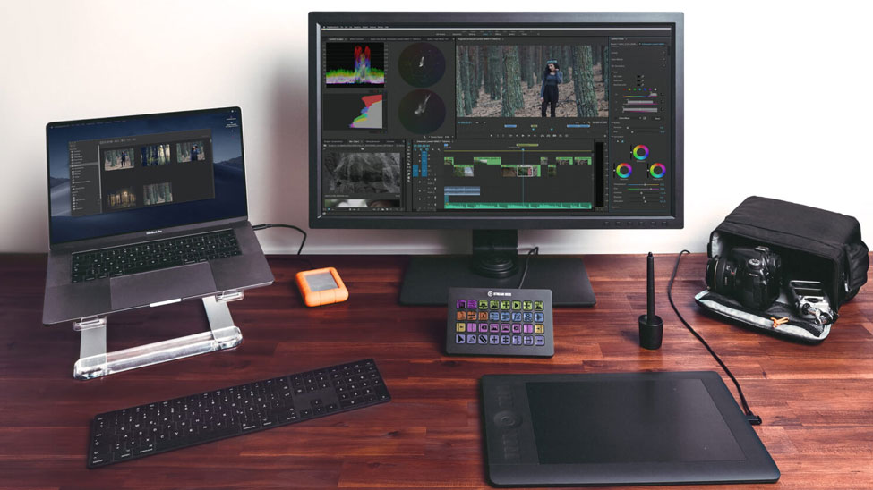 stream deck xl in a studio