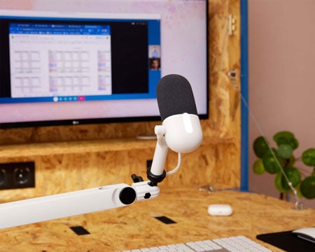 elgato wave neo on a mic arm