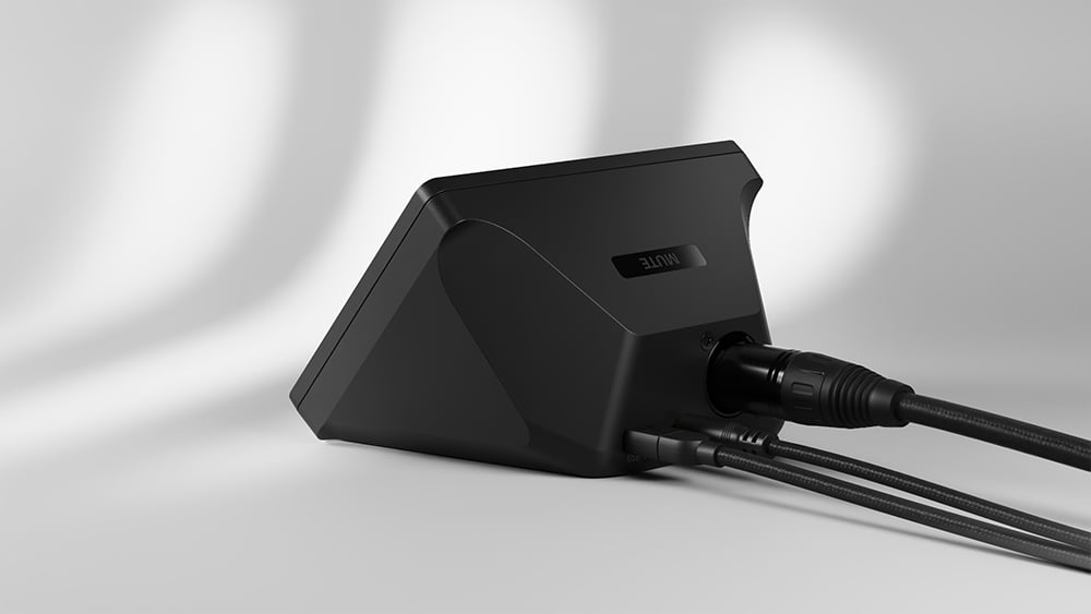 back view of the elgato wave xlr