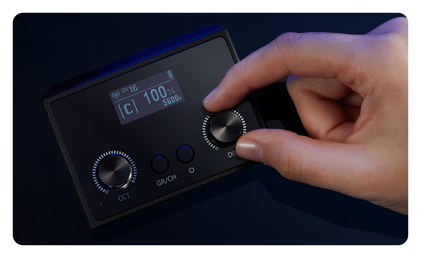 close up of the godox es45 detachable wireless control panel
