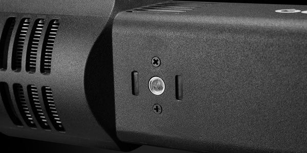close up of the 1/4 threaded hole on the godox light