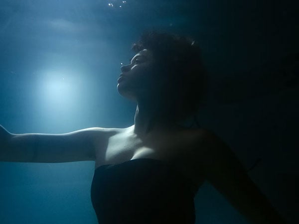 sample image of a woman underwater