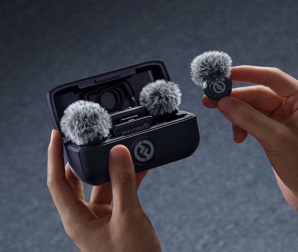 Hollyland Lark M3 ultra-compact wireless microphone kit with charging case and transmitters