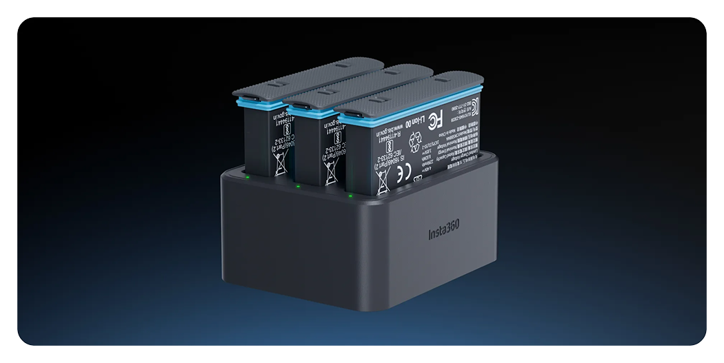 insta360 battery in the fast charging hub