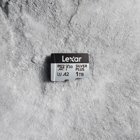 microsdxc card on snow