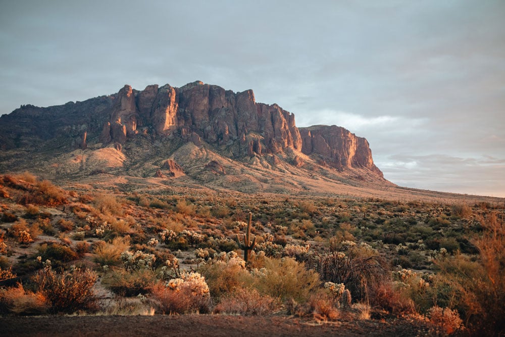 sample image of a desert using the moment antiglare filter