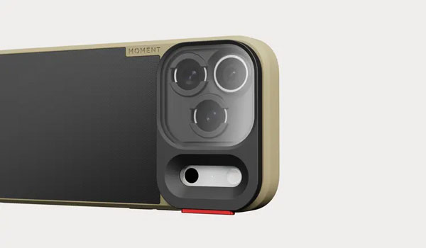 Moment Camera Case with a filter attached over the phone camera