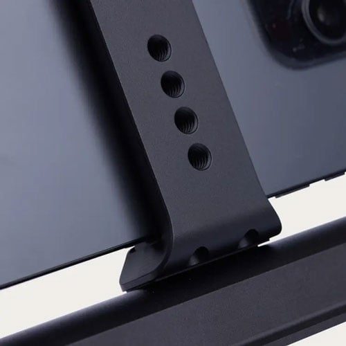 Close up photograph of Moment SuperCage smartphone clamp