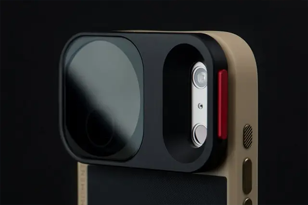 close up of the vnd filter attached to a moment phone case