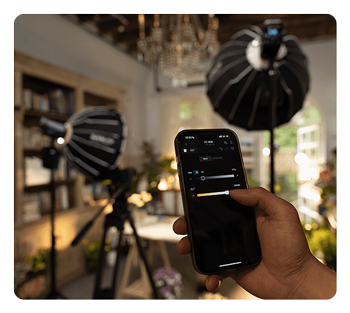 someone controlling the nanlite fc 120b with the nanlite app