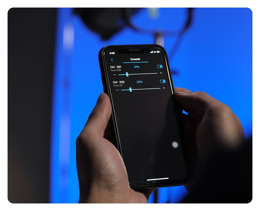 nanlink app being used on a phone to control the nanlite forza 720b