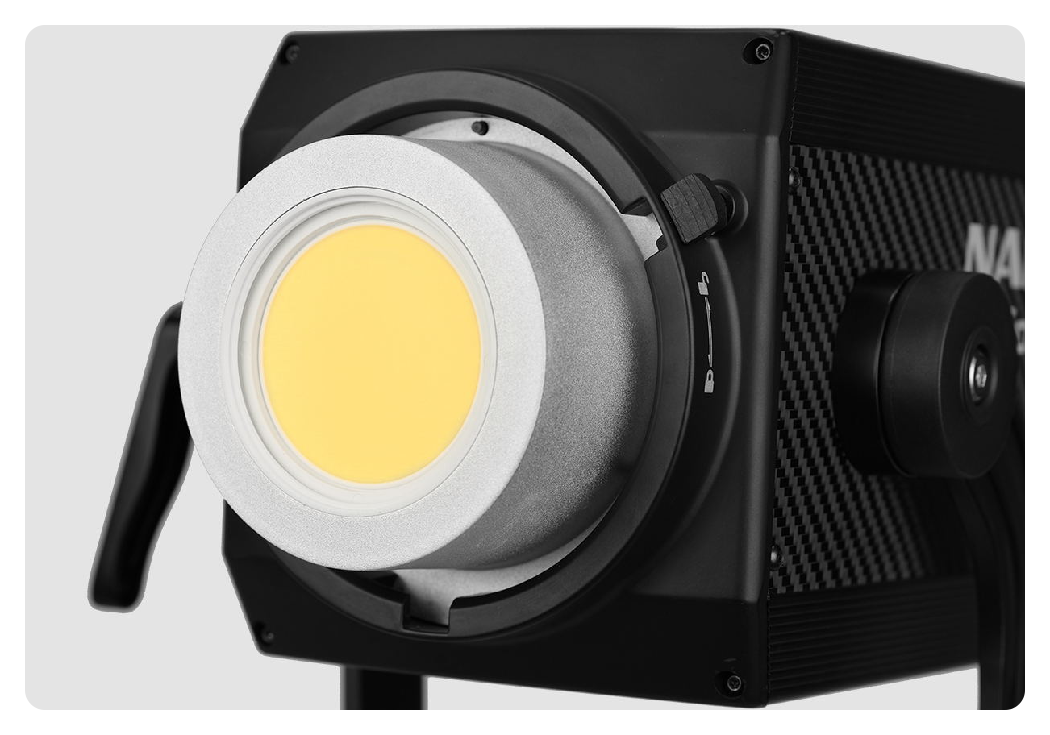 close up of the nanlite forza 720b showing the bowens mount