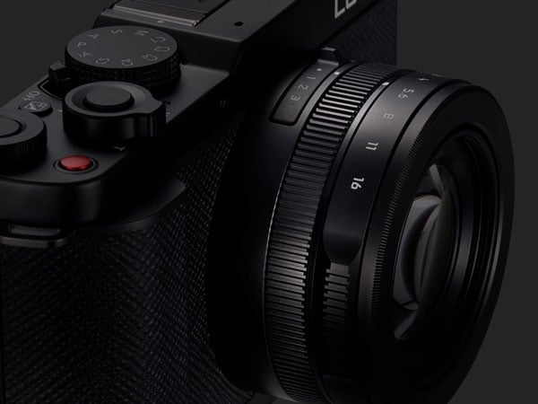close up of the control ring on the lumix l10