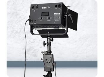 image of swit CL-M100D with DC battery plate