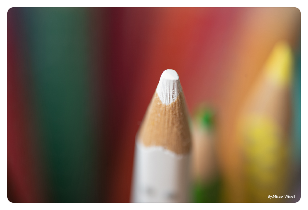 close up of the tip of a white pencil taken with the ttartisan macro lens