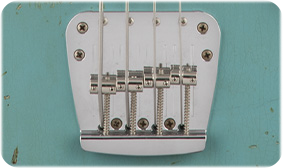 Fender JMJ Road Worn Mustang Bass
