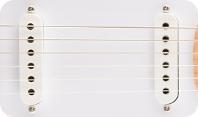 SQUIER SINGLE-COIL PICKUPS